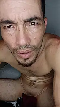 El_junior44 live cam on StripChat