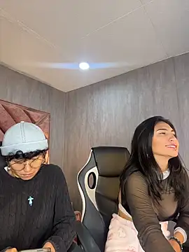 Sorabella1 - Couple webcam sex chat