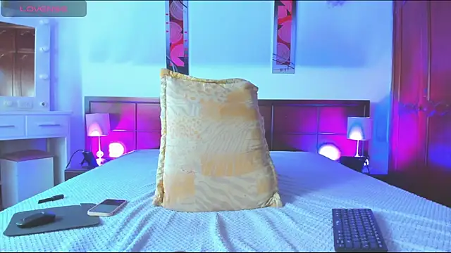 MiaMarin_hot webcam