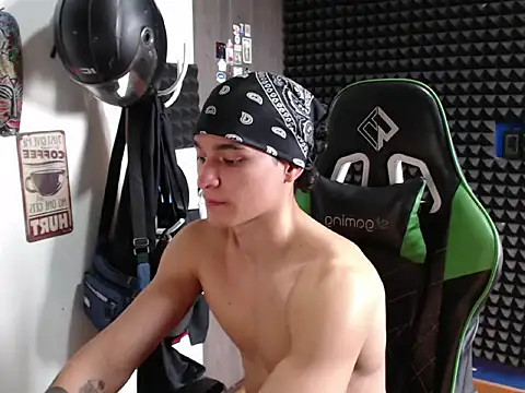 Gymbro42 webcam