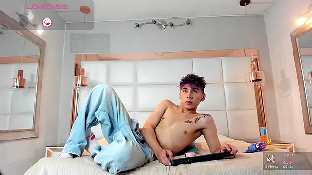 Twinkie_Hung