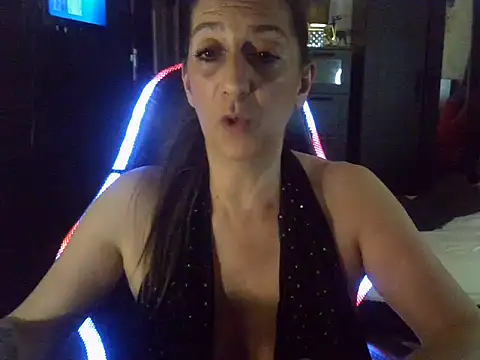 la-fee-pas-chier - La-fee-pas-chier's free webcam - UK Sex Cams