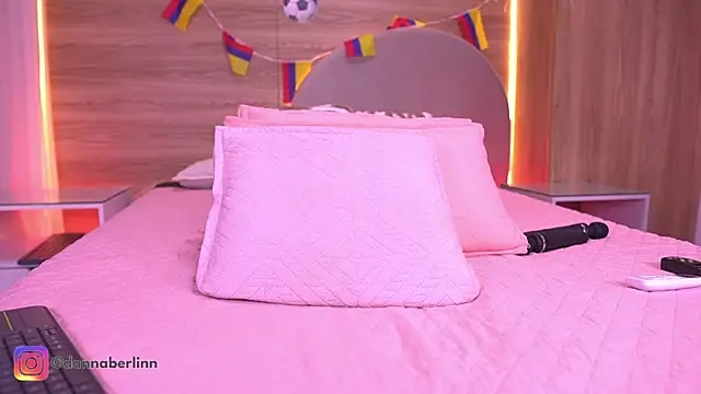 danna_berlin_ webcam