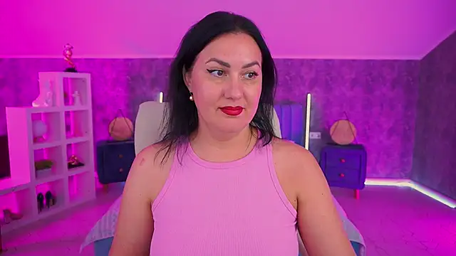 VelvetLuck webcam