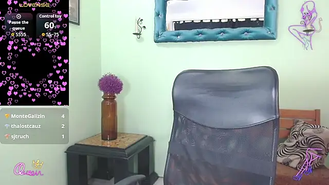 _Victoria_Jones_ webcam