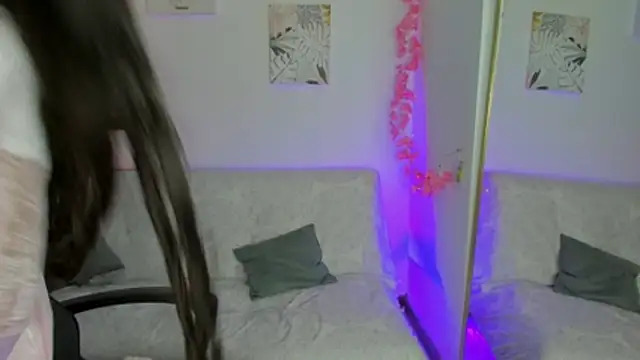 Danesacronin webcam