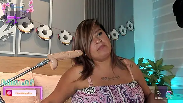 Elise-Leyton webcam