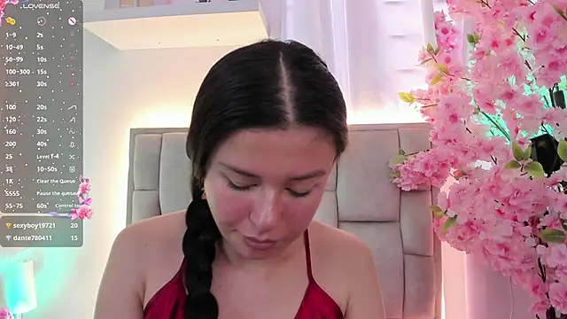 Dana_grey_ webcam