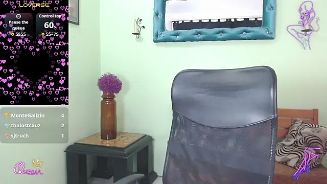 _Victoria_Jones_ webcam