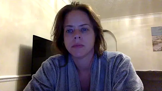 ElizabethArden42- webcam