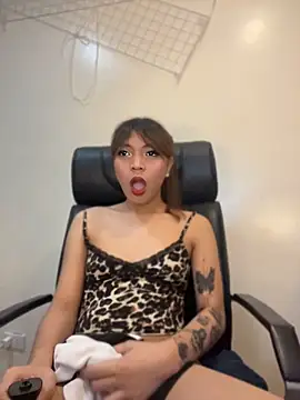 bigcock_sassy69 webcam