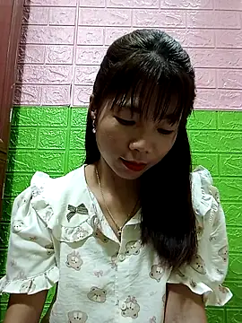 AmyLinee01 webcam