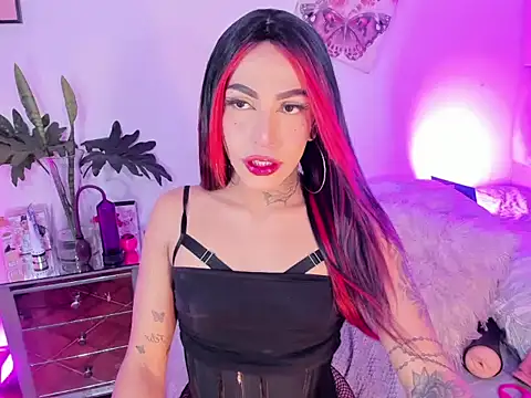 nicolebrunett webcam
