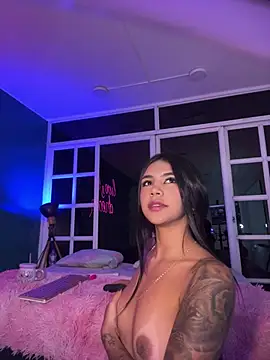antonellarossi - AntonellaRossi's free webcam - UK Sex Cams