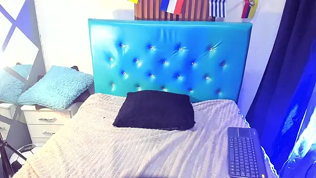 Blake_dolls webcam