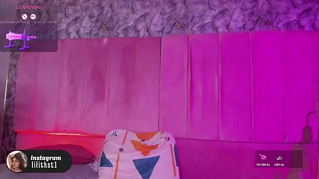 lilithst_ webcam