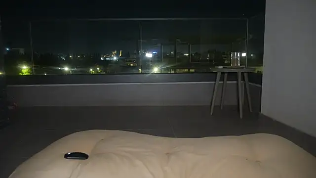 HotBella- 🧥 free live webcam