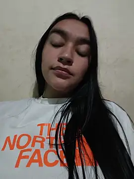 Williams_Hera live cam on StripChat