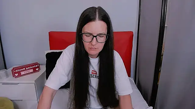 NadiaXlove webcam