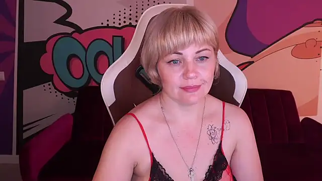 AmaraNights live sex cam