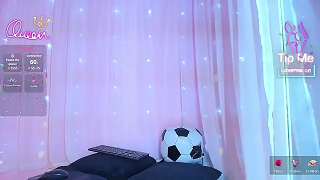 SunnyGilmoree webcam