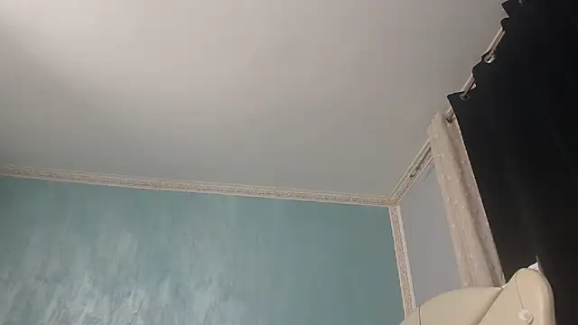 LaraLanee webcam