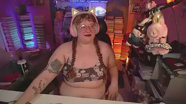 FatVeronica webcam