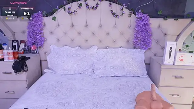 AmberGreyy_ webcam
