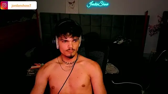 JordanShow webcam
