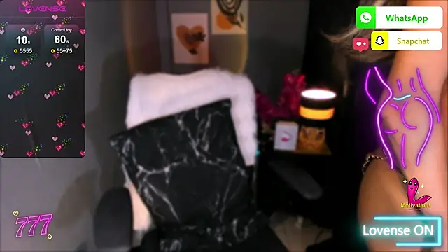 xUrGoddess_JheySluttyx webcam