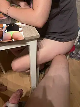 Paar19und39 live cam on StripChat