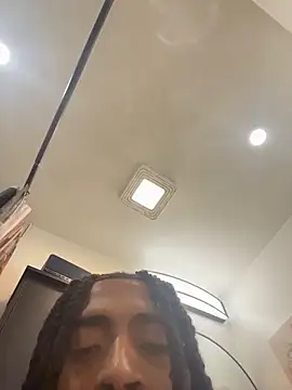 Mellyj053 webcam