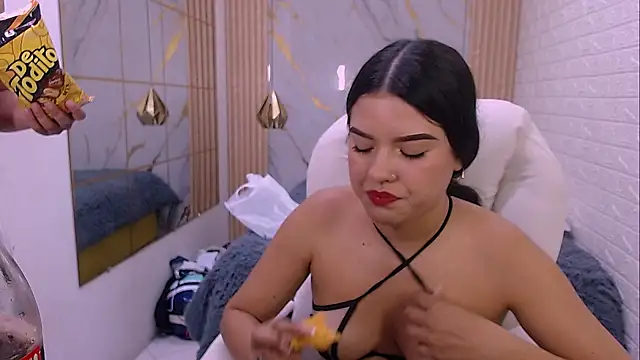 vanessa_f webcam