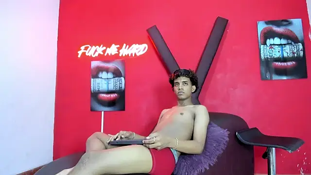GOLDEN_2026 webcam