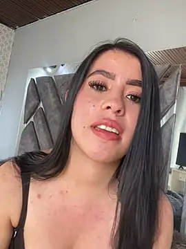 VictoriaMoon_ webcam