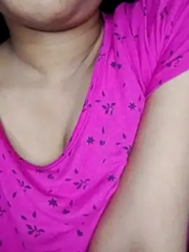 Ishaniya webcam