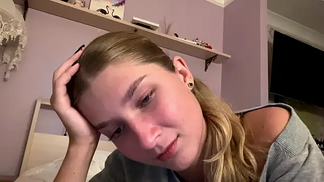 MyraCadoff webcam