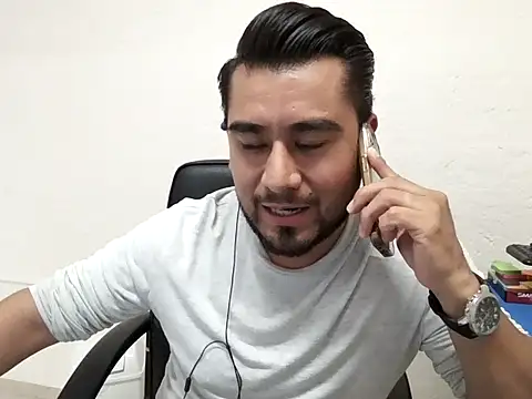 youmanhorny webcam