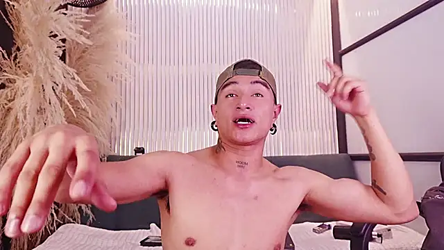 LiamDeep webcam