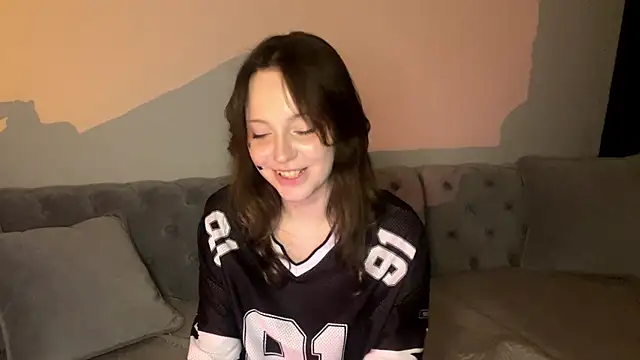yanashowsy webcam