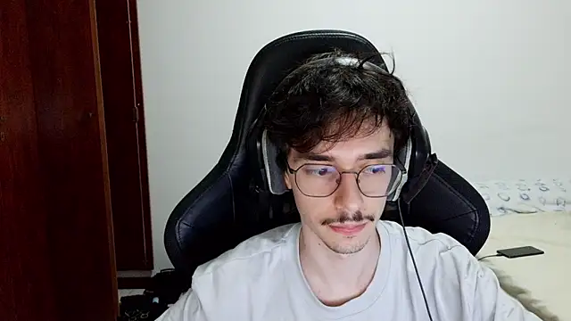gabrielNovin17cm webcam