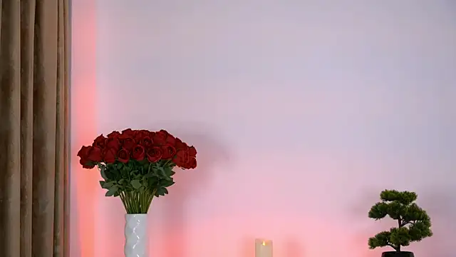 aishasins - AishaSins's free webcam - UK Sex Cams