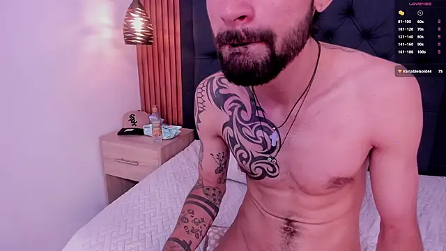 Hisoka_011 webcam