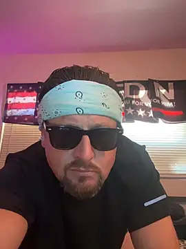flirtyguy78 webcam