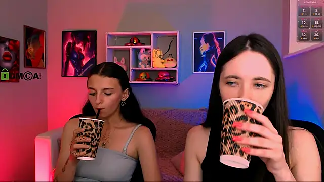 bella_dorn webcam