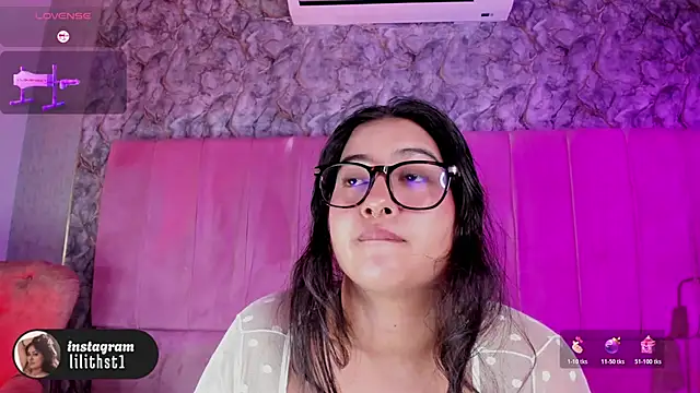 lilithst_ live cam on StripChat