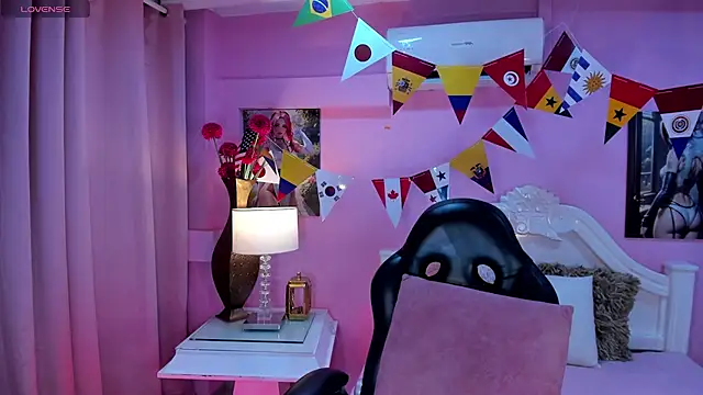 RavynRouge1