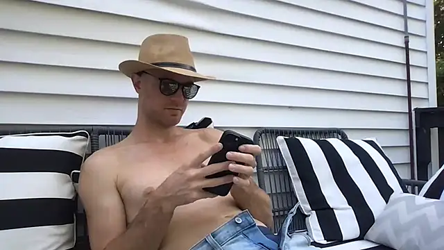 JustAGuy97 webcam