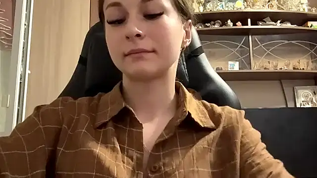 TaIliedGuest webcam