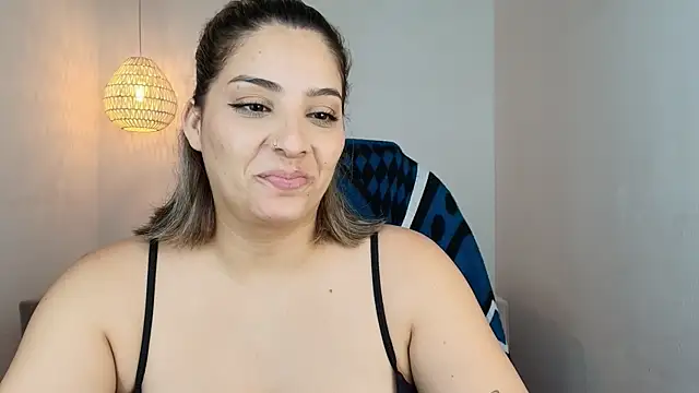 YummyAnna_ webcam